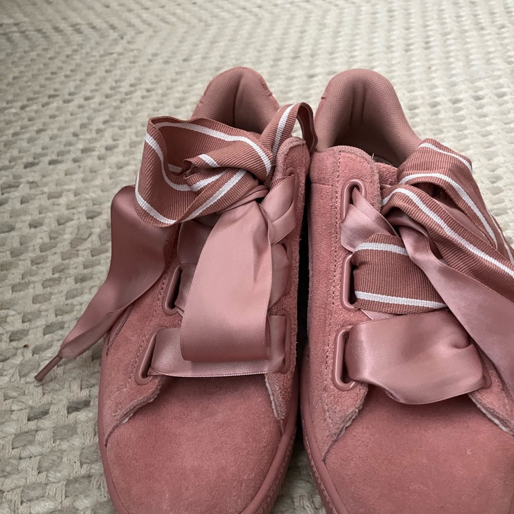 Puma sneakers